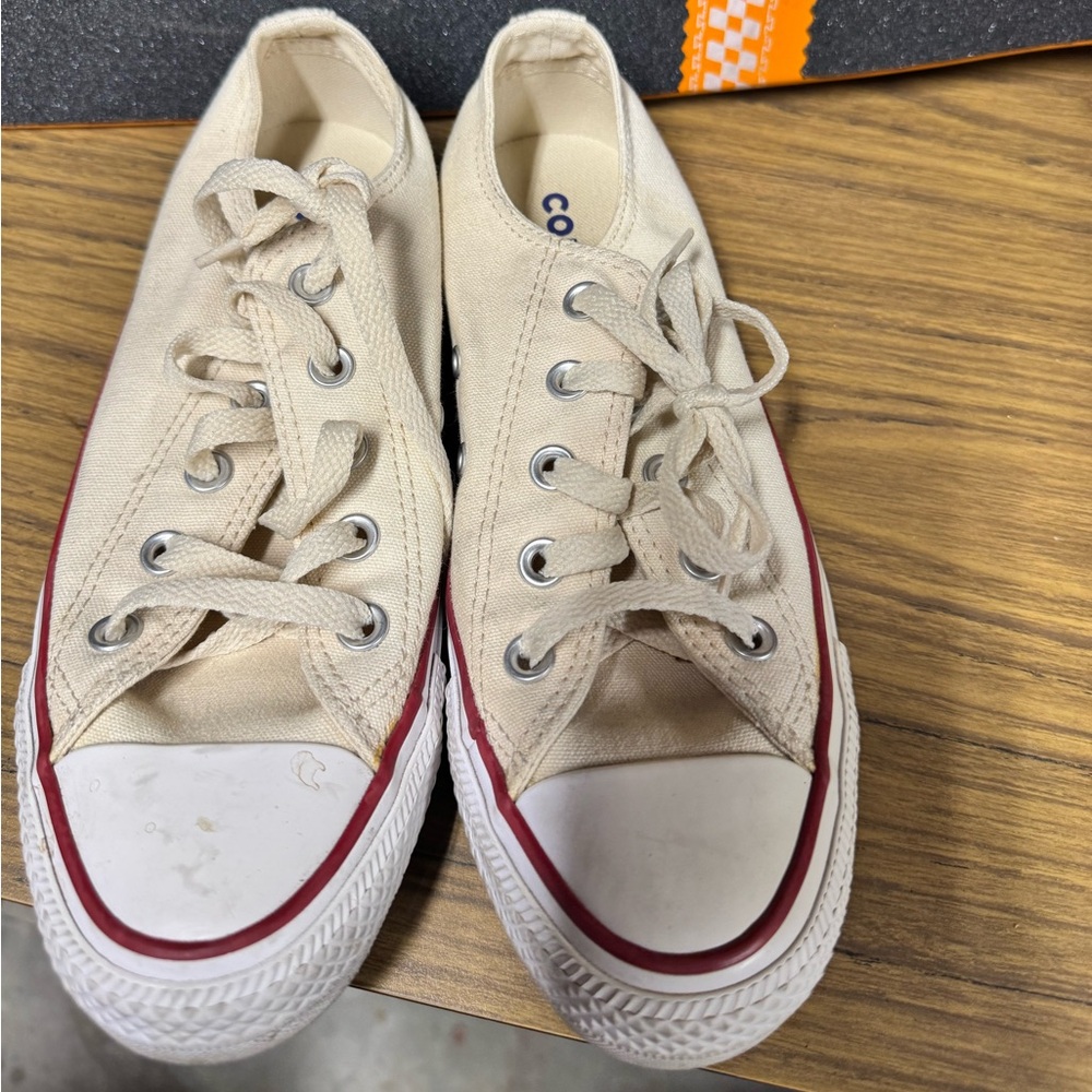 Barely worn converse